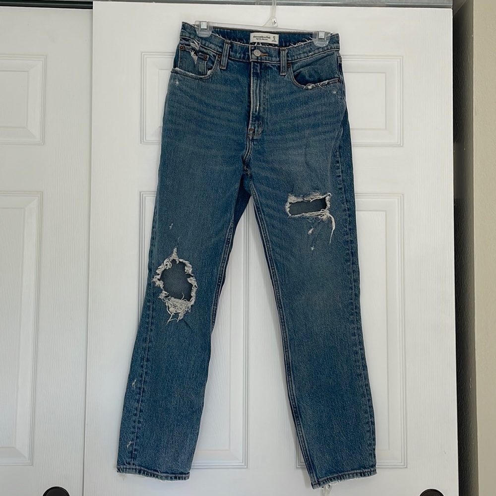 Abercrombie Mom Jeans